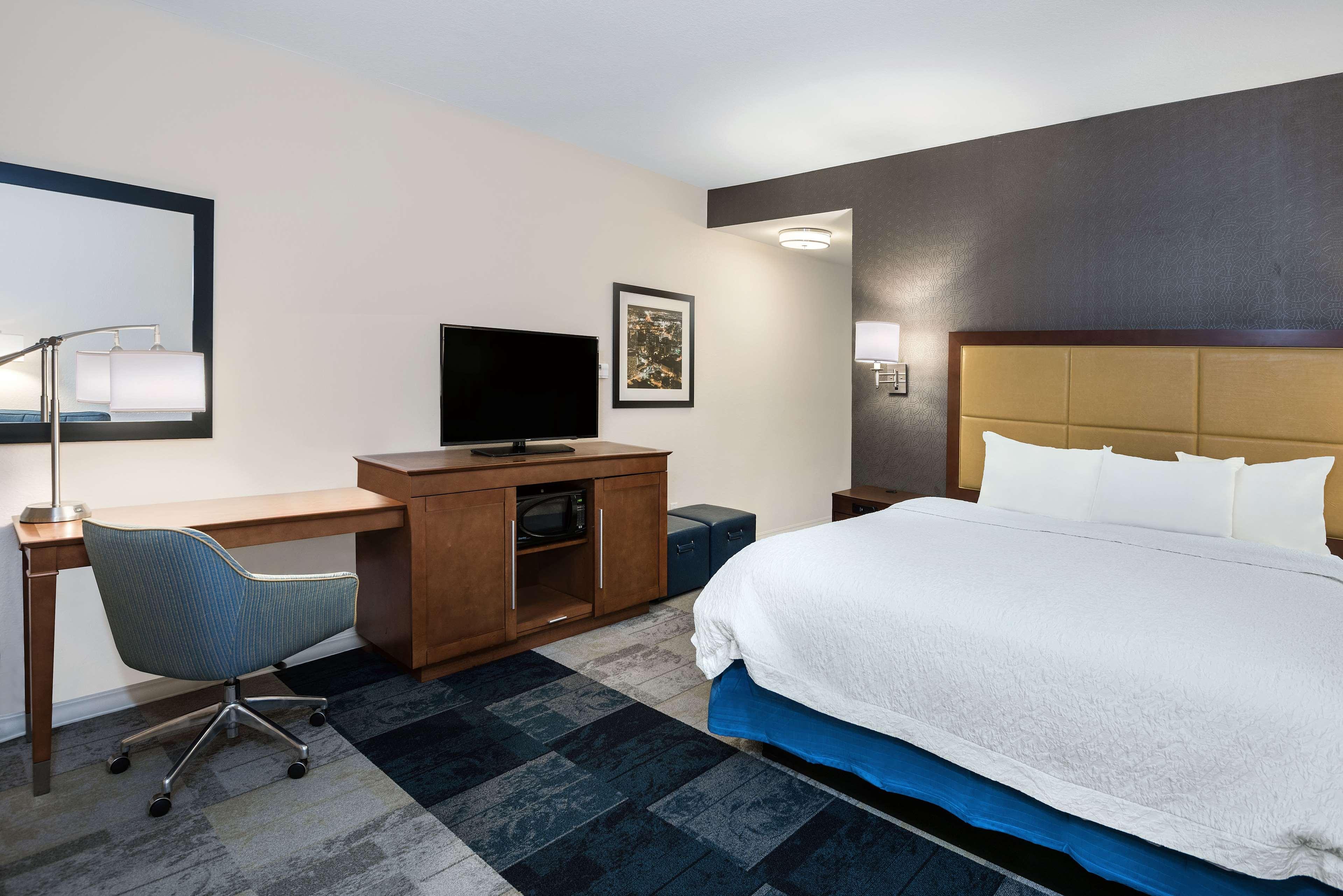 Hotel Hampton & Brooks Base, Tx San Antonio